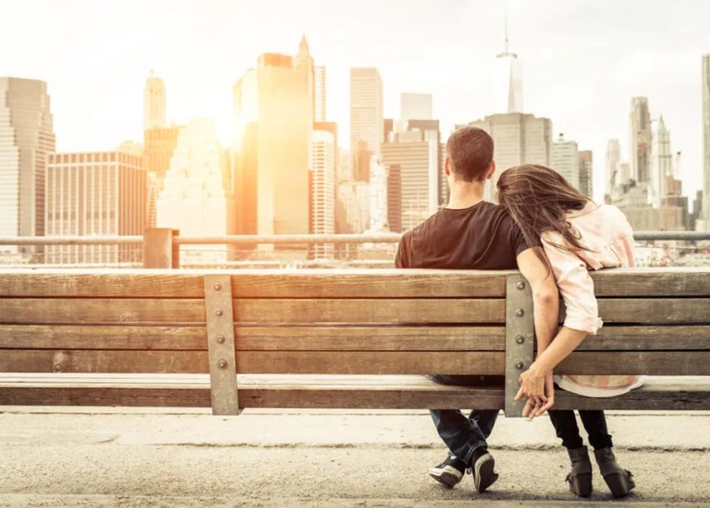 ¿ME QUIERE? (DUDAS DENTRO DE LA RELACIÓN DE PAREJA)